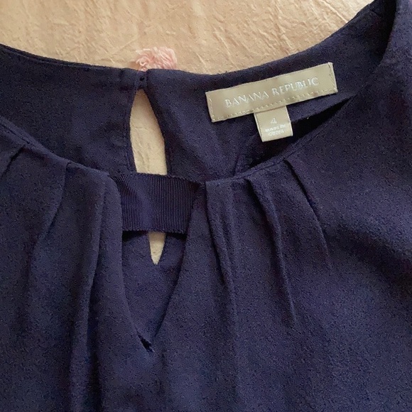 Banana republic navy shell - Picture 2 of 3